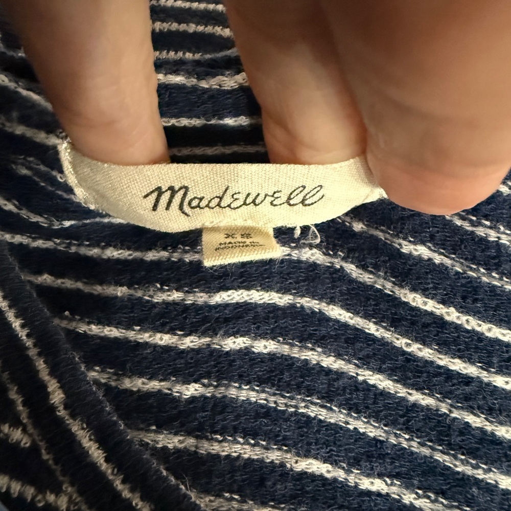 Madewell Blue and White Striped Crop 3/4 length sleeve XS - Picture 2 of 3